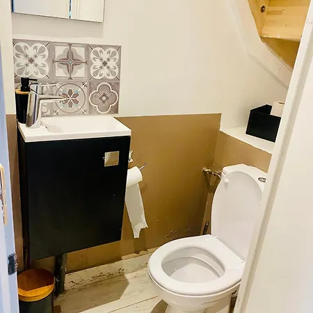 Apartment Duplex Climatise Avec Terrasse Sur Jardin Montmorency