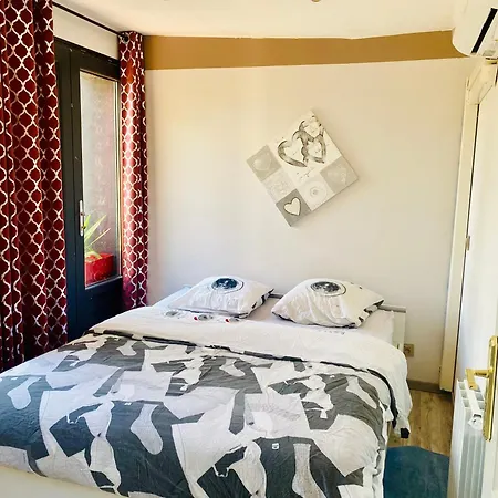 Apartment Duplex Climatise Avec Terrasse Sur Jardin *